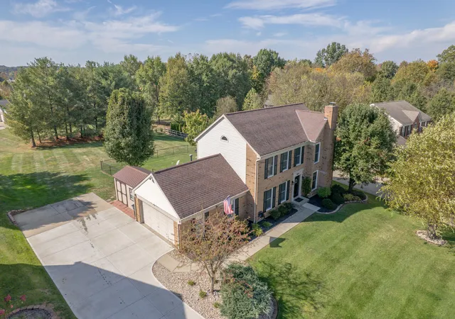 Single family home for sale at 8069 Trailwood Ct, Florence, KY 41042 | MLS# 647723