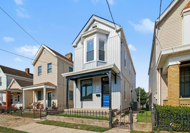 Single family home for sale at 544 Linden St, Covington, KY 41016 | MLS# 647492