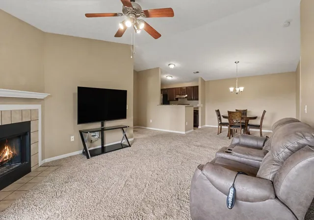Listing Photo 1 - Condo for sale in building located at 2340 Sawmill Ct, Burlington, KY 41005 - Unit #310
