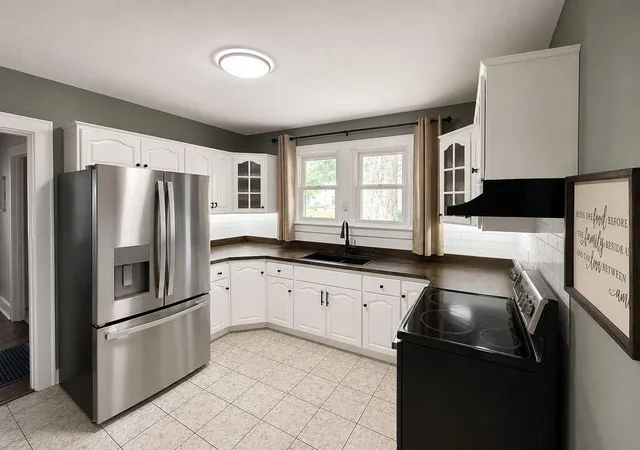 Photo 3 of Single family home for sale at 23 Charlotte Hts, Williamstown, KY 41097 | MLS# 647632 | Listing updated on 2026-10-26