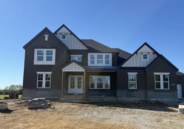 Photo 1 of Single family home for sale at 765 N Bend Rd, Hebron, KY 41048 | MLS# 647574 | Listing updated on 2026-10-19