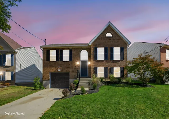 Single family home for sale at 1011 Shadowridge Dr, Elsmere, KY 41018 | MLS# 647856