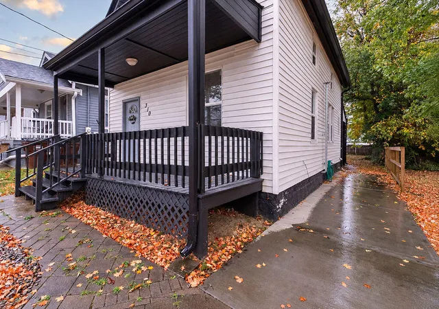 Photo 4 of Single family home for sale at 310 Commonwealth Ave, Erlanger, KY 41018 | MLS# 647671 | Listing updated on 2026-10-19