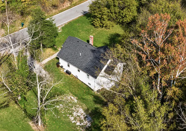 Photo 2 of Single family home for sale at 4257 Winters Ln, Cold Spring, KY 41076 | MLS# 647768 | Listing updated on 2026-10-28