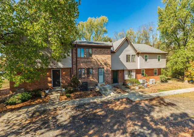 Photo 1 of Townhouse for sale at 4333 Cobblewood Ct, Independence, KY 41051 | MLS# 647789 | Listing updated on 2026-10-22