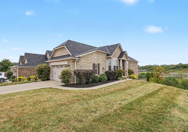 Photo 1 of Sale Pending at 7601 Tartan Ridge Dr, Alexandria, KY 41001 | MLS# 647688 | Listing updated on 2026-10-25