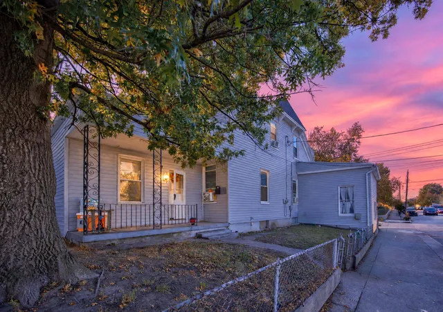 Photo 1 of Multi family home for sale at 401 Washington Ave, Bellevue, KY 41073 | MLS# 647777 | Listing updated on 2026-10-22