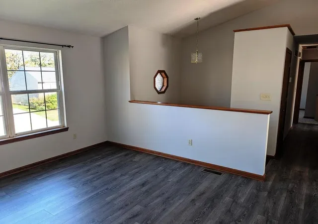 Photo 2 of Sale Pending at 9167 Fire Wood Ct, Covington, KY 41017 | MLS# 647719 | Listing updated on 2026-10-25