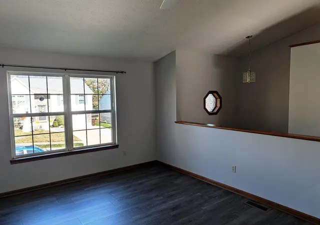 Photo 4 of Sale Pending at 9167 Fire Wood Ct, Covington, KY 41017 | MLS# 647719 | Listing updated on 2026-10-25