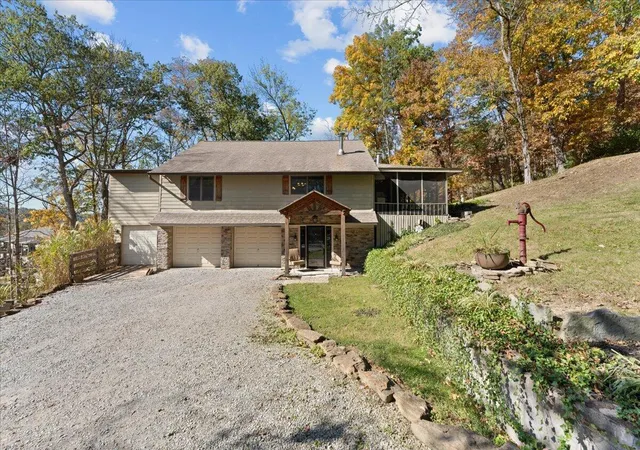 Single family home for sale at 2268 Rust Dr, Ft Mitchell, KY 41017 | MLS# 647734