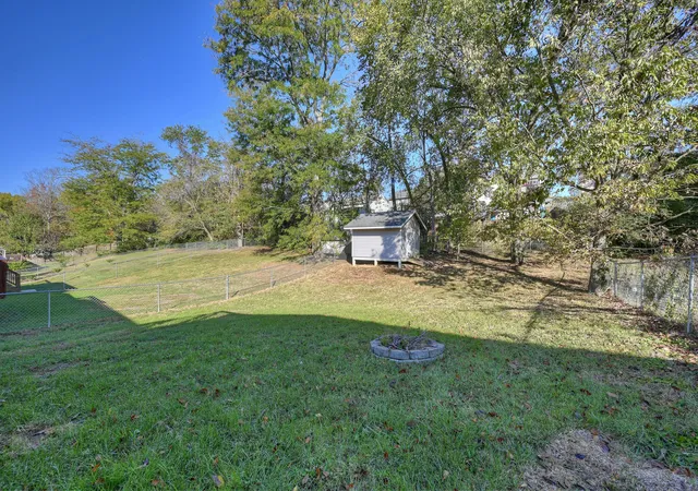 Photo 3 of Sale Pending at 2486 Evergreen Dr, Covington, KY 41017 | MLS# 647830 | Listing updated on 2026-10-29