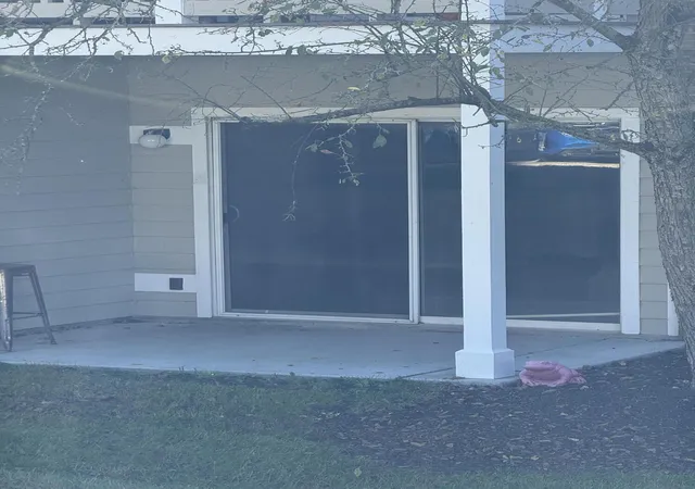 Listing Photo 1 - Condo for sale in building located at 60 Creekwood Dr, Wilder, KY 41071 - Unit #3