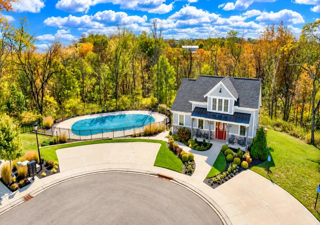 Photo 1 of Condo for sale at 654 Foxhill Dr, Ft Mitchell, KY 41017 | MLS# 647790 | Listing updated on 2026-10-22