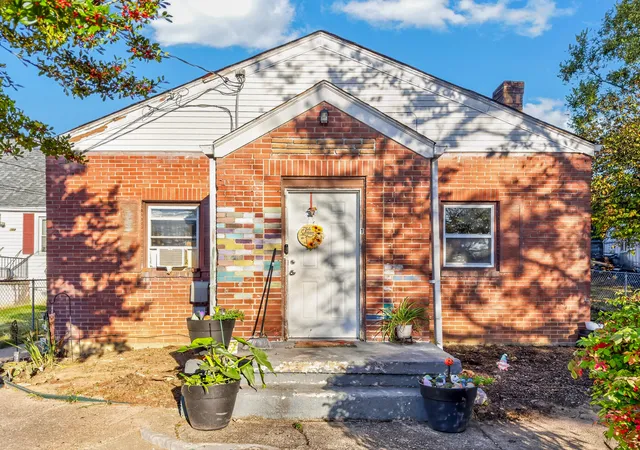 Photo 2 of Multi family home for sale at 2466 Cherry St, Crescent Springs, KY 41017 | MLS# 647774 | Listing updated on 2026-10-22