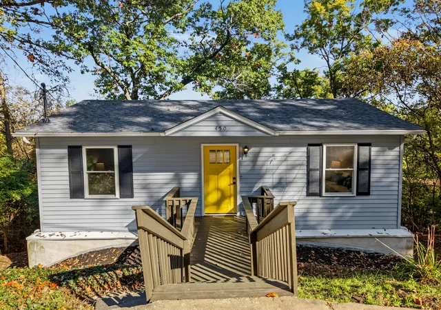 Single family home for sale at 450 Cleveland Ave, Taylor Mill, KY 41015 | MLS# 647847