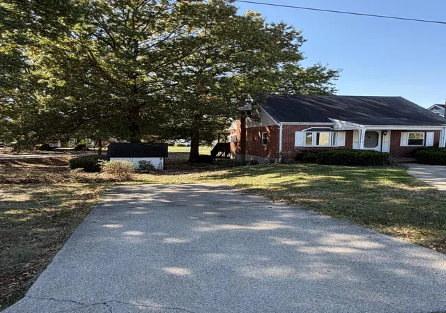 Photo 1 of Sale Pending at 2590 Monroe Ave, Highland Heights, KY 41076 | MLS# 647829 | Listing updated on 2026-10-26