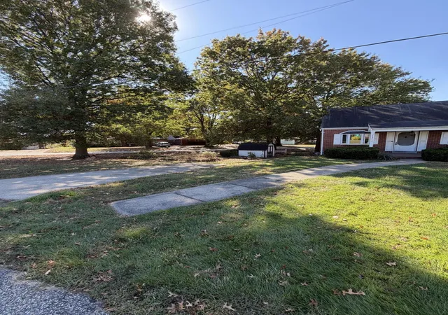 Photo 2 of Sale Pending at 2590 Monroe Ave, Highland Heights, KY 41076 | MLS# 647829 | Listing updated on 2026-10-26