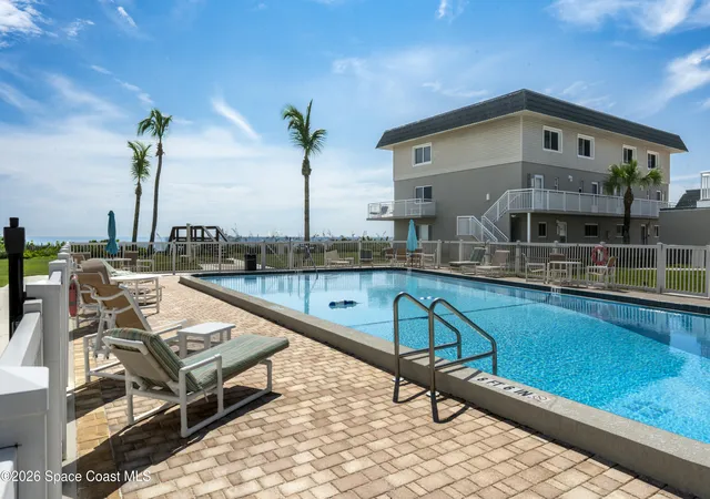 Listing Photo 5 - Condo for sale in building located at 2925 N Hwy A1A, Indialantic, FL 32903 - Unit #103