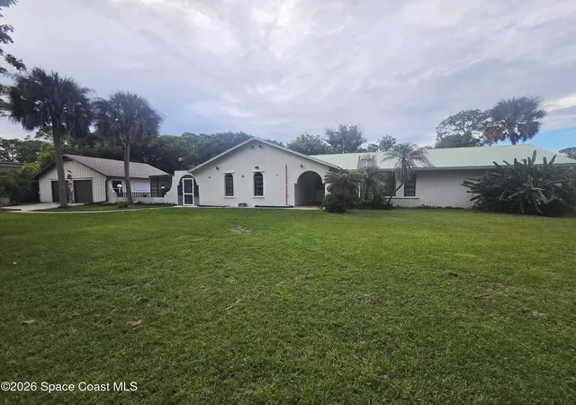Photo 1 of Single family home for sale at 6870 Crepe Myrtle Dr, Grant, FL 32949 | MLS# 1079782 | Listing updated on 2026-09-02
