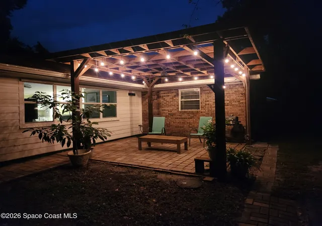 Photo 3 of Single family home for sale at 609 Manor Pl, Melbourne, FL 32904 | MLS# 1082394 | Listing updated on 2026-09-23