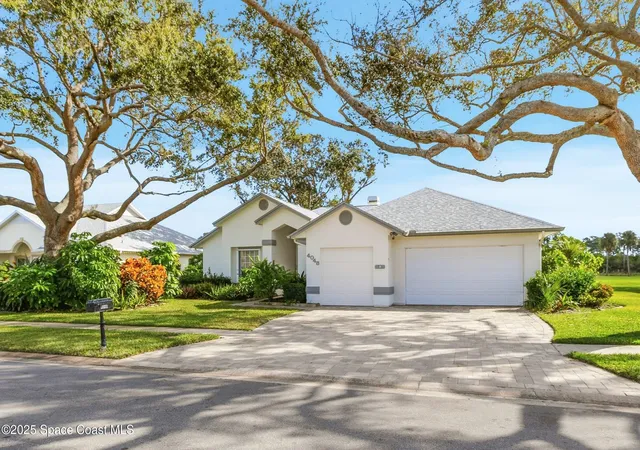 Photo 3 of Sale Pending at 4048 Sand Ridge Dr, Merritt Island, FL 32953 | MLS# 1086726 | Listing updated on 2026-10-06