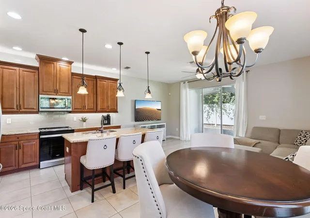 Photo 4 of Single family home for sale at 1445 River Rock Ct, Oviedo, FL 32765 | MLS# 1085288 | Listing updated on 2026-09-11