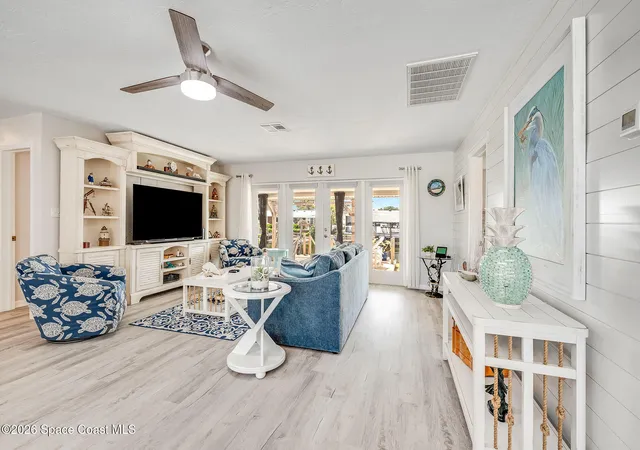 Photo 3 of Single family home for sale at 452 Cardinal Dr, Satellite Beach, FL 32937 | MLS# 1086300 | Listing updated on 2026-09-01