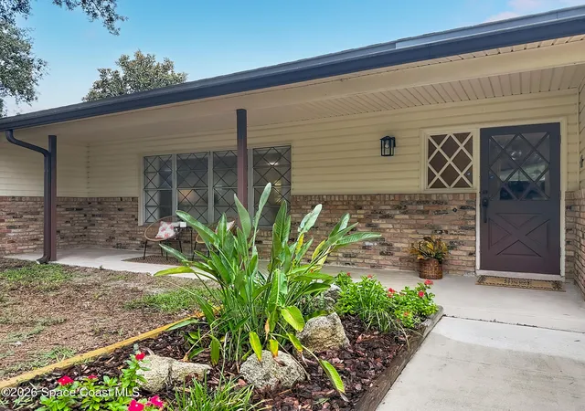 Photo 3 of Single family home for sale at 3230 Buckingham Ln, Cocoa, FL 32926 | MLS# 1085702 | Listing updated on 2026-09-16
