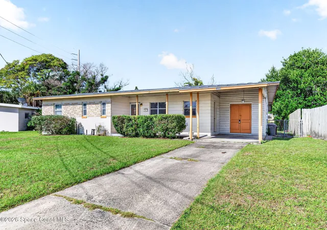 Single family home for sale at 1436 Virginia Dr, Melbourne, FL 32935 | MLS# 1087622
