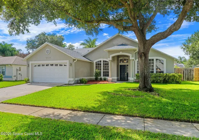 Photo 3 of Single family home for sale at 3382 Lake View Cir, Melbourne, FL 32934 | MLS# 1085878 | Listing updated on 2026-09-19
