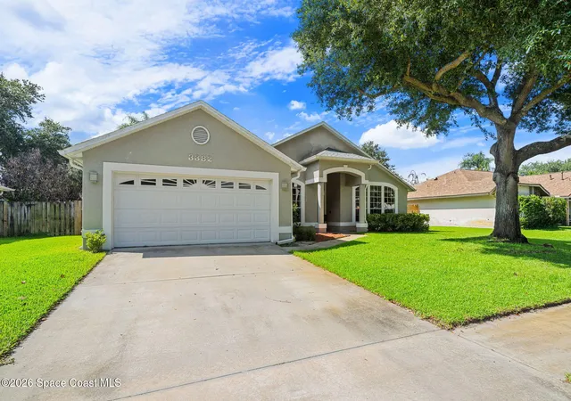 Photo 3 of Single family home for sale at 3382 Lake View Cir, Melbourne, FL 32934 | MLS# 1085878 | Listing updated on 2026-09-19
