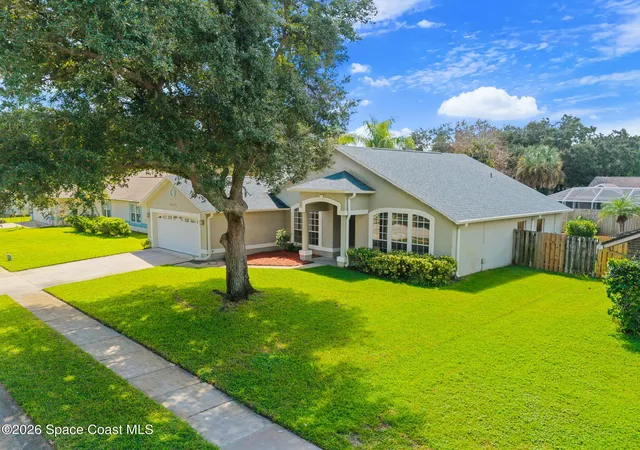Photo 4 of Single family home for sale at 3382 Lake View Cir, Melbourne, FL 32934 | MLS# 1085878 | Listing updated on 2026-09-19