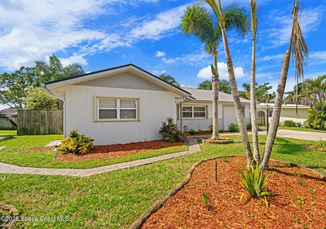Photo 3 of Sale Pending at 309 Amherst Ave, Melbourne, FL 32901 | MLS# 1085879 | Listing updated on 2026-10-01