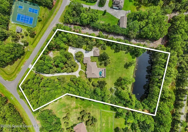 Photo 3 of Single family home for sale at 5453 The Willows Dr, Melbourne, FL 32934 | MLS# 1086444 | Listing updated on 2026-09-15