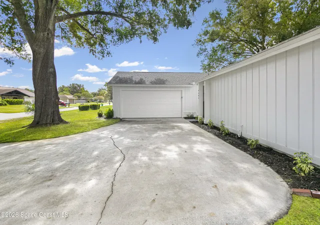 Photo 3 of Single family home for sale at 4685 Longbow Dr, Titusville, FL 32796 | MLS# 1086448 | Listing updated on 2026-09-02