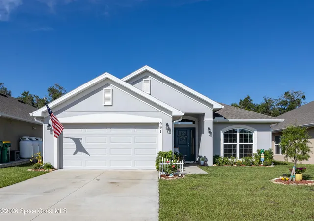 Photo 1 of Single family home for sale at 991 Tupelo Cir, Cocoa, FL 32926 | MLS# 1086890 | Listing updated on 2026-09-18