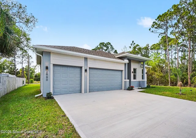 Photo 3 of Single family home for sale at 879 Wisham St Sw, Palm Bay, FL 32908 | MLS# 1086510 | Listing updated on 2026-09-02