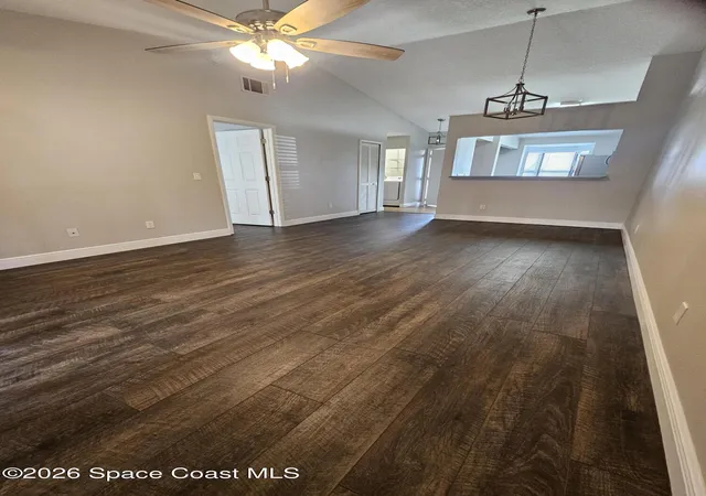 Photo 3 of Townhouse for sale at 2510 King Oak Cir, Saint Cloud, FL 34769 | MLS# 1086537 | Listing updated on 2026-09-14