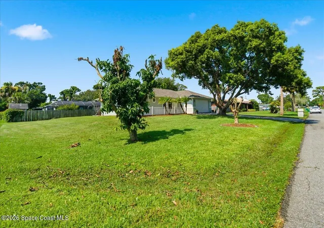 Photo 3 of Sale Pending at 485 Hibiscus Blvd, Merritt Island, FL 32952 | MLS# 1086777 | Listing updated on 2026-09-06