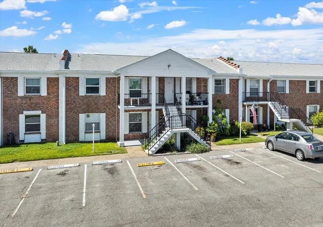 Photo 3 of Condo for sale at 190 E Olmstead Dr #A4, Titusville, FL 32780 | MLS# 1086576 | Listing updated on 2026-09-03