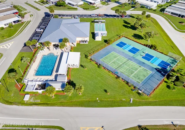 Photo 3 of Manufactured home for sale at 1972 Coco Plum St Ne, Palm Bay, FL 32905 | MLS# 1086624 | Listing updated on 2026-09-17