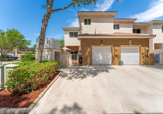 Photo 2 of Townhouse for sale at 2390 Se 17th Terrace, Homestead, FL 33035 | MLS# 1086645 | Listing updated on 2026-09-03