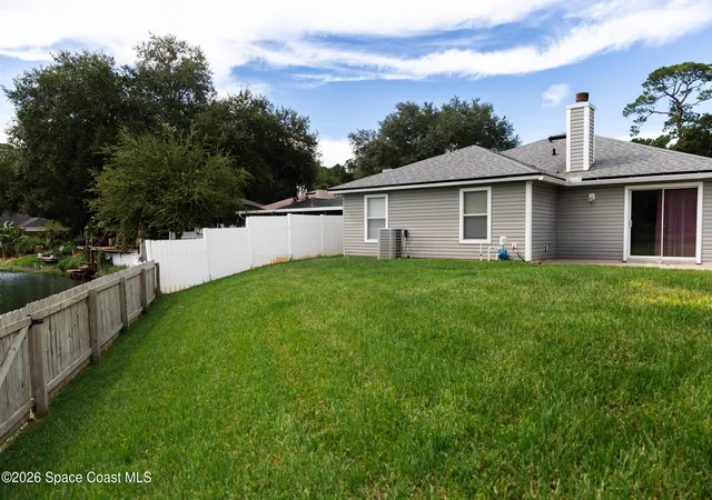 Photo 2 of Single family home for sale at 1122 Hidden Cvs Cir N, Jacksonville, FL 32233 | MLS# 1086798 | Listing updated on 2026-10-04