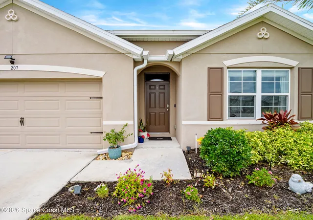 Photo 3 of Sale Pending at 207 Guinevere Dr Sw, Palm Bay, FL 32908 | MLS# 1086785 | Listing updated on 2026-09-10