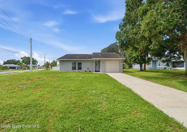 Photo 1 of Single family home for sale at 801 Cody Ave, Sebastian, FL 32958 | MLS# 1087759 | Listing updated on 2026-10-05