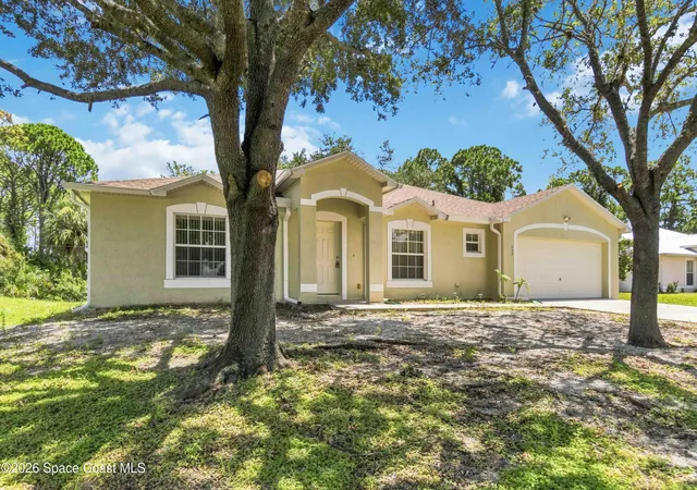 Photo 2 of Single family home for sale at 133 Hilton Ave Nw, Palm Bay, FL 32907 | MLS# 1086799 | Listing updated on 2026-09-05