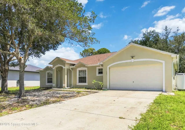Photo 3 of Single family home for sale at 133 Hilton Ave Nw, Palm Bay, FL 32907 | MLS# 1086799 | Listing updated on 2026-09-05