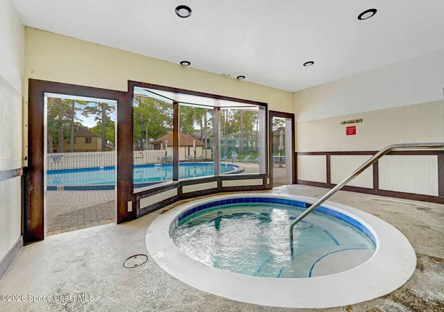 Listing Photo 2 - Condo for sale in building located at 9000 York Ln, Melbourne, FL 32904 - Unit #8b