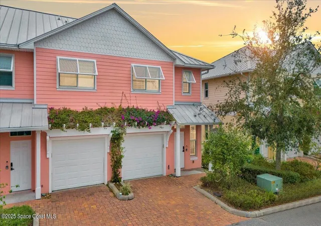 Townhouse for sale at 211 Ivory Coral Ln #104, Merritt Island, FL 32953 | MLS# 1087777