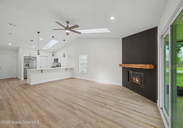 Photo 4 of Single family home for sale at 3727 Teakwood Ct SW, Melbourne, FL 32935 | MLS# 1086810 | Listing updated on 2026-09-05